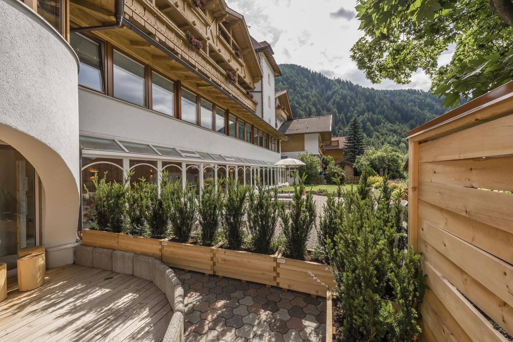 Bed & Breakfast Abis - Dolomites Rio di Pusteria Exterior foto